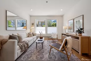 Photo #2: 426130818 Listing 