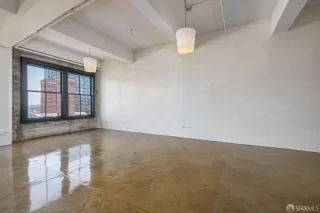 Photo #4: 426130833 Listing