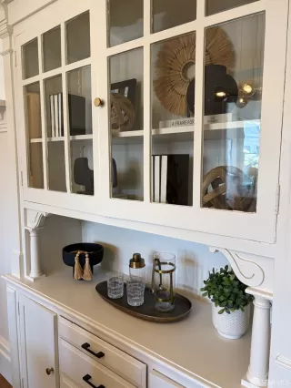 Photo #2: 426130958 Listing