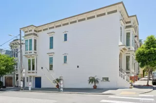 Photo #2: 426131742 Listing 