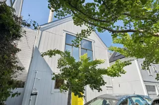 Photo #1: 426132679 Listing