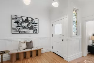 Photo #3: 426132933 Listing