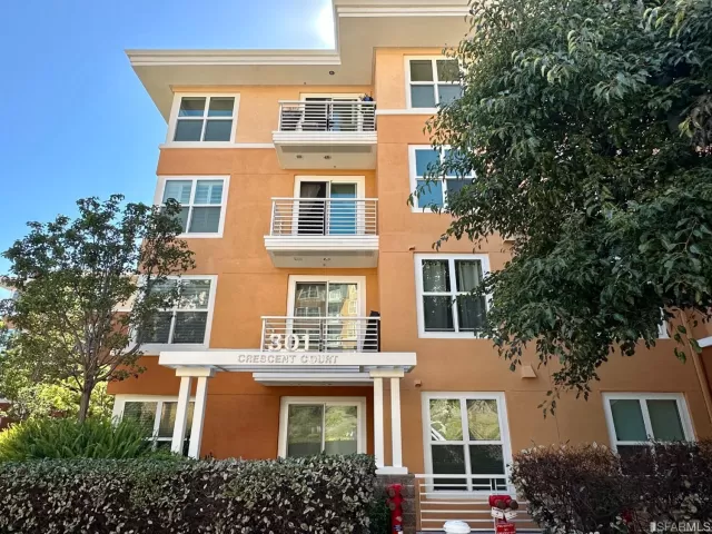 MLS: 426132945 Condo For Sale