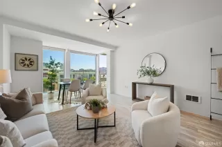 Photo #3: 426133024 Listing