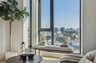 Photo #6: 426133237 Listing