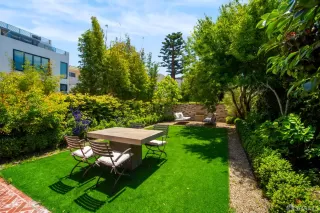 Photo #2: 426133980 Listing