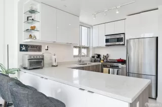 Photo #6: 426134218 Listing 