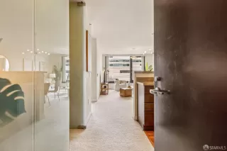 Photo #2: 426134825 Listing 