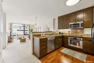 Photo #4: 426134825 Listing 