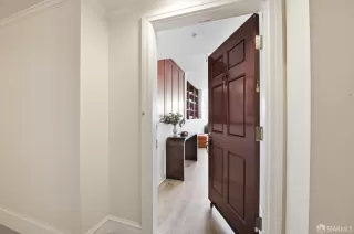 Photo #5: 426135214 Listing 