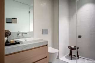 Photo #6: 426135225 Listing