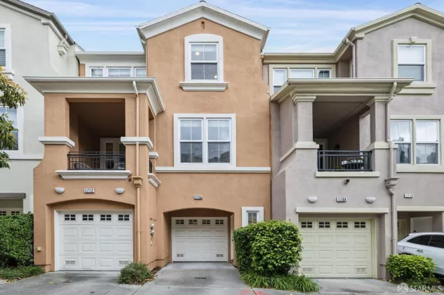 MLS: 426135226 Condo For Sale