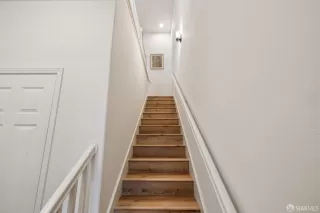 Photo #3: 426135226 Listing 