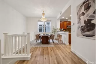 Photo #4: 426135226 Listing 