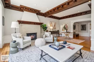 Photo #3: 426135658 Listing