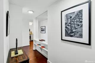 Photo #4: 426135725 Listing 