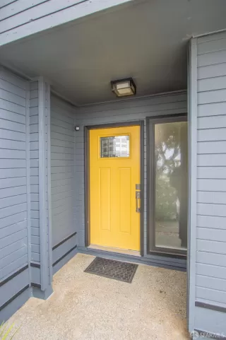 Photo #3: 426135827 Listing 