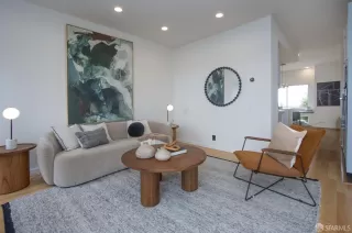 Photo #6: 426135827 Listing 