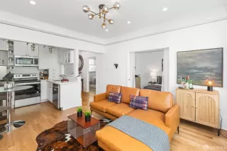 Photo #5: 426135855 Listing 