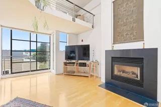 Photo #5: 426136044 Listing 