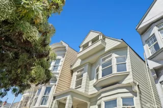 Photo #3: 426136826 Listing 