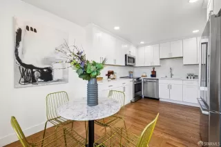 Photo #6: 426137646 Listing 