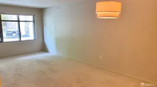 Photo #2: 426138287 Listing 