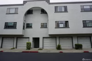 Photo #1: 426139593 Listing