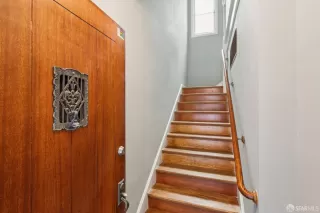 Photo #2: 426140131 Listing 