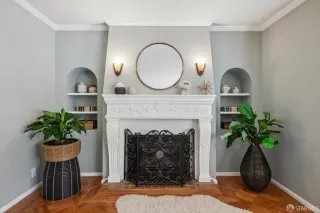 Photo #6: 426140132 Listing 