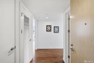 Photo #2: 426140459 Listing