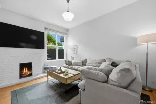 Photo #5: 426141346 Listing 