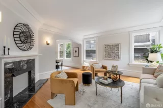 Photo #5: 426142465 Listing 