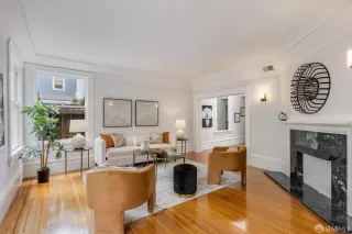 Photo #6: 426142465 Listing 