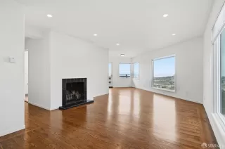 Photo #6: 426142560 Listing 