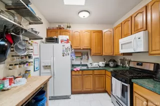 Photo #5: 426142949 Listing 