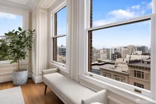 Photo #2: 426142987 Listing 