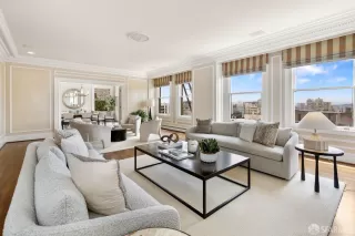 Photo #5: 426142987 Listing 