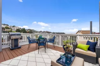 Photo #6: 426143113 Listing