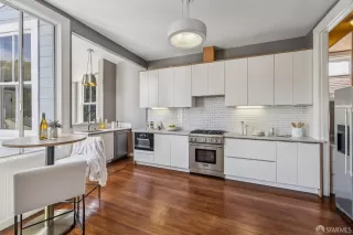 Photo #6: 426144110 Listing 