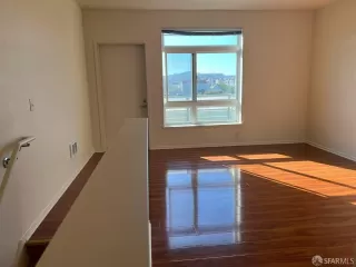 Photo #3: 426145734 Listing 
