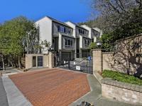 More Details about MLS # 422629532 : 660 CLARENDON AVENUE #18