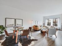 More Details about MLS # 422648351 : 1461 BROADWAY #402