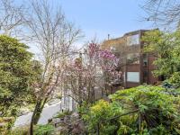 More Details about MLS # 423725479 : 1451 MONTGOMERY STREET #8