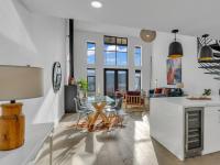 More Details about MLS # 423727996 : 125 GILBERT STREET #10