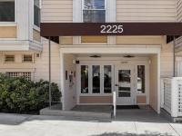 More Details about MLS # 424029939 : 2225 23RD STREET #212