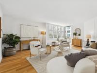 More Details about MLS # 425016859 : 152 LOMBARD STREET #209
