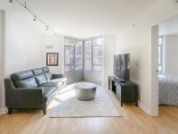 MLS # 426104327 : 170 KING STREET #409