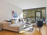 More Details about MLS # 492948 : 250 KING STREET #414
